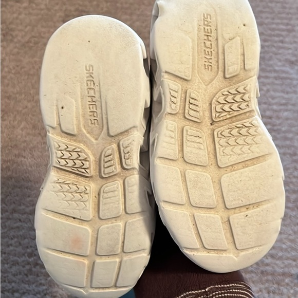 Skechers Blue and Green Tennis Shoes Sneakers with Light-up Soles—Size 9 Toddler - Picture 3 of 4